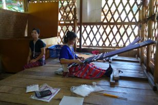 Ausflug Doi-Inthanon-Nationalpark Karen-Village-1