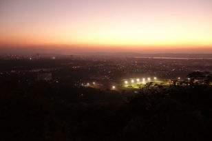 sehenswürdigkeiten-mandalay-hill-top-2
