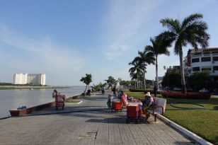 Phnom-Penh-Sisowath-Quay-1