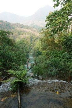 Luang-Prabang-Kuang-Si-Waterfall-von-oben