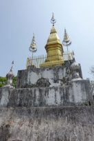 Luang-Prabang-Phousi-Hill-That-Chomsi