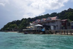 Perhentian-Islands-Malaysia-Perhentian-Besar-Hotel-Suhaila-Palace-1
