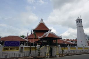 Tagestour-Malakka-Malaysia-Moschee-Kampung-Hulu-1