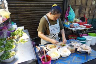 Georgetown-Penang-Malaysia-Streetfood-Staende-1