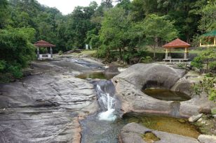 Langkawi-Seven-Wells-Waterfall-5