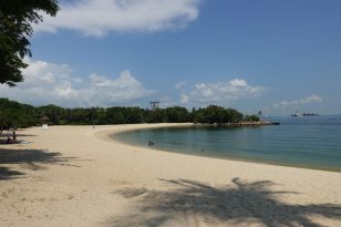 Singapur-Sehenswürdigkeiten-Sentosa-Island-Freizeitpark-Tanjong-Beach-1