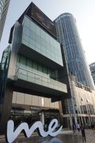 Peking-Sehenswürdigkeiten-Einkaufen-Addidasmeile-2