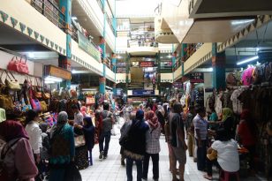 Yogyakarta-Sehenswürdigkeiten-Pasar-Beringharjo-3