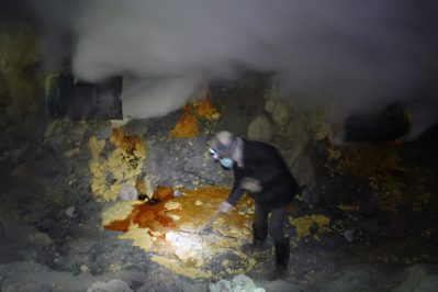 Bergarbeiter-Tour-Mount-Ijen-2